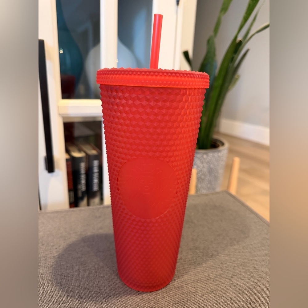 🌶️ NWT Starbucks Red Matte Studded Tumbler 2020